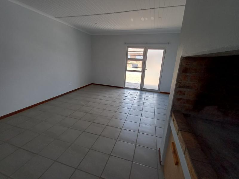 3 Bedroom Property for Sale in Perlemoenbaai Western Cape